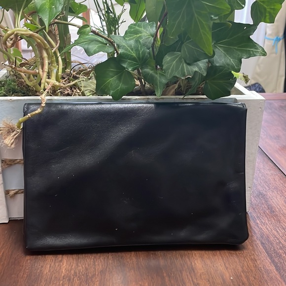 Winfield Vintage Wallet/Clutch - Picture 3 of 7